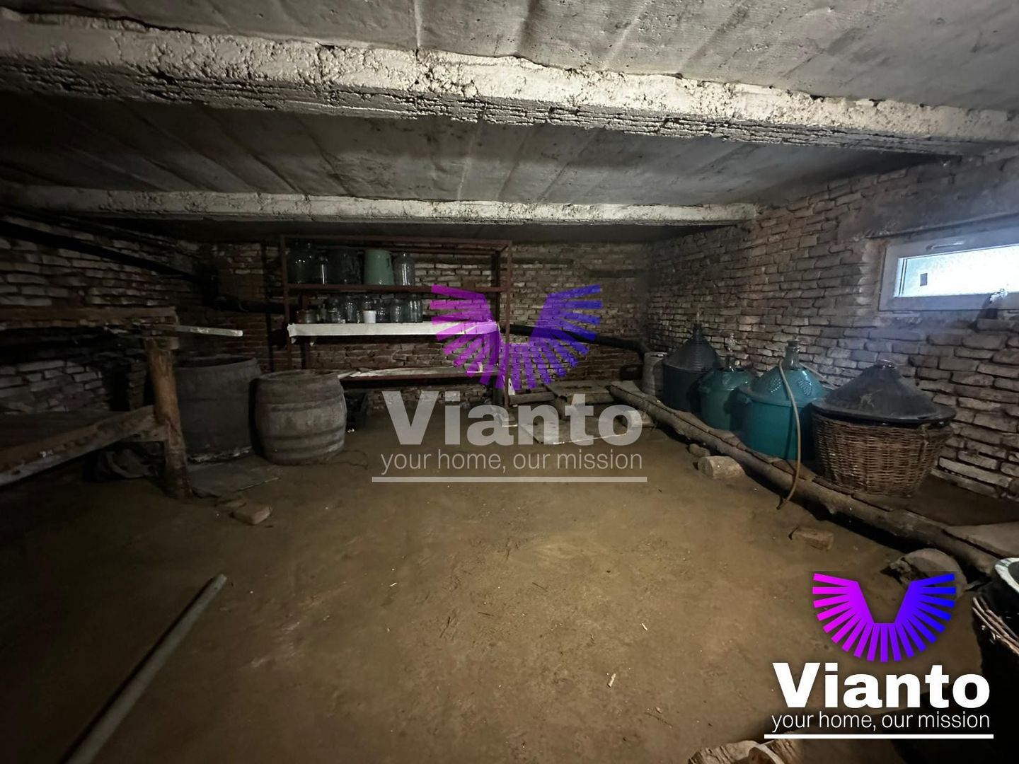 Casa individuala 3 camere 90mpu si teren 1900mpu | Hamba