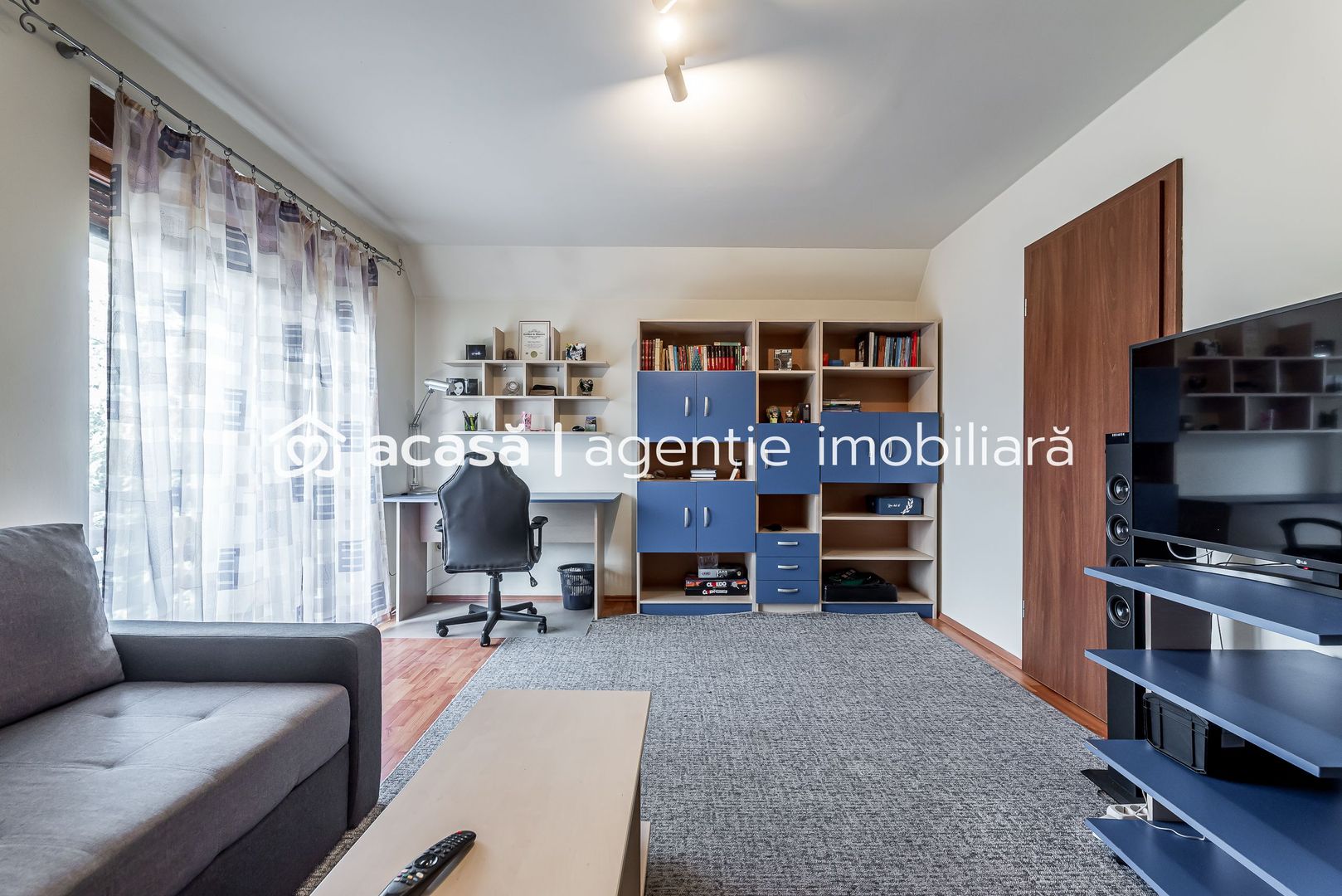 Imagine 8 - VILĂ MODERNĂ CU PISCINĂ, SAUNĂ- COMISION 0% – ARADUL NOU