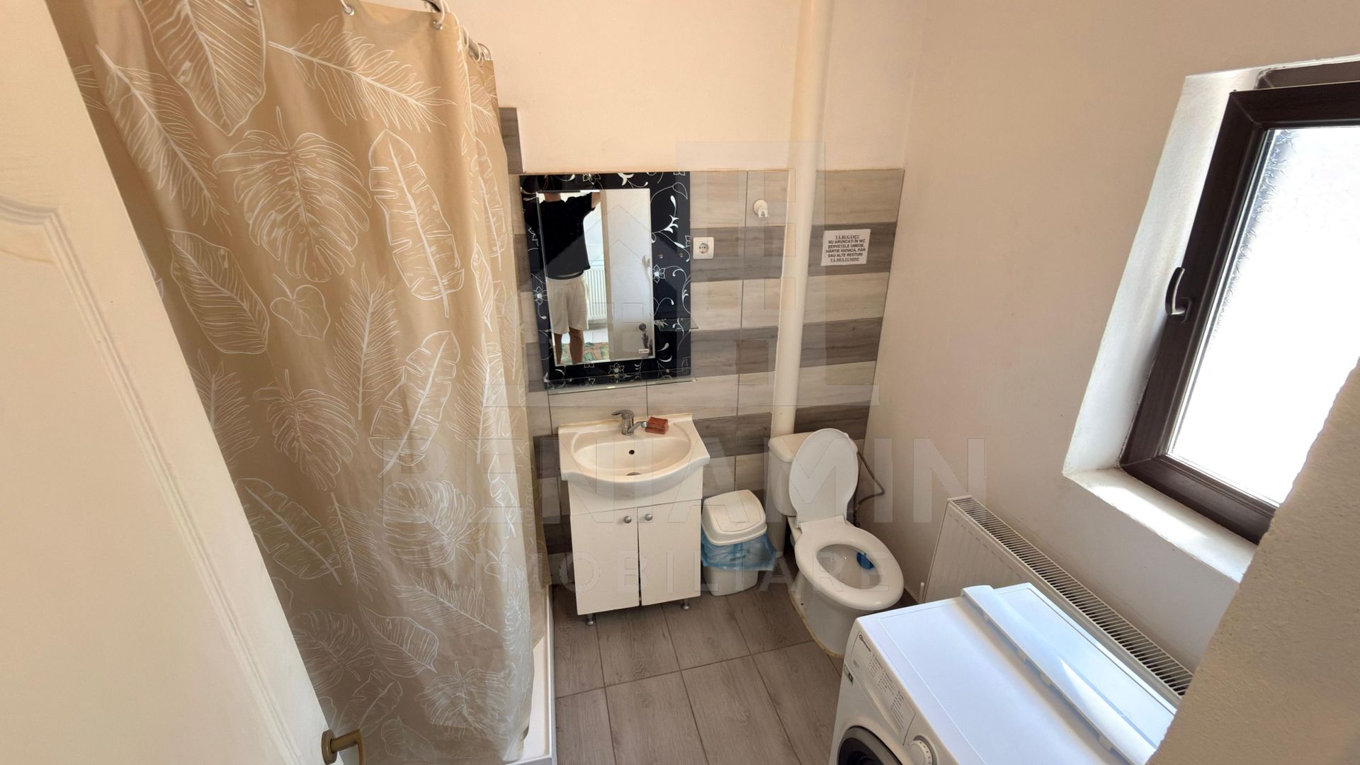 Inchiriere doua imobile in aceeasi curte, zona Popoveni-Craiova - imaginea 9