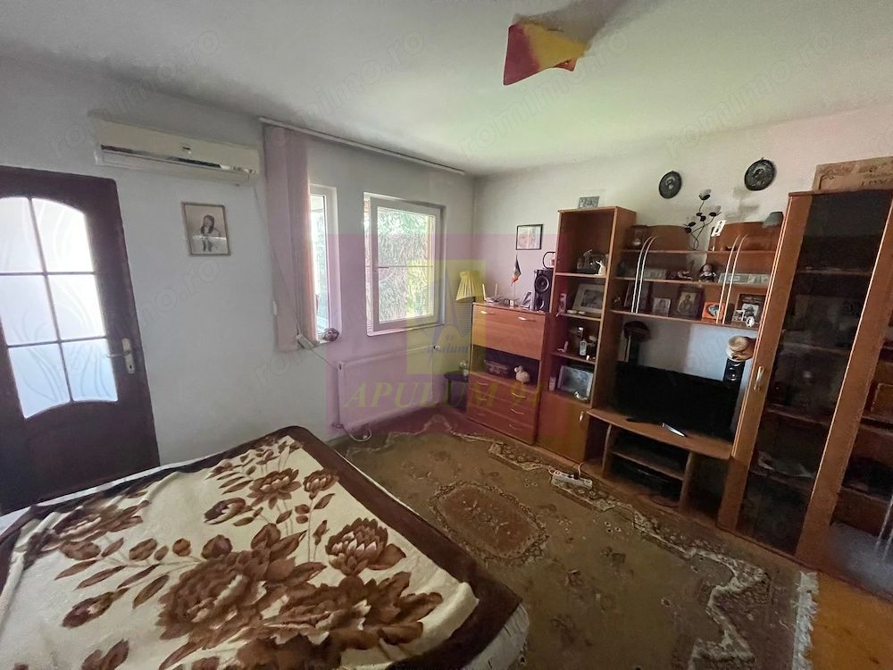 Casa, 5 camere si curte, locatie centrala in Pantelimon, Ilfov - imaginea 5