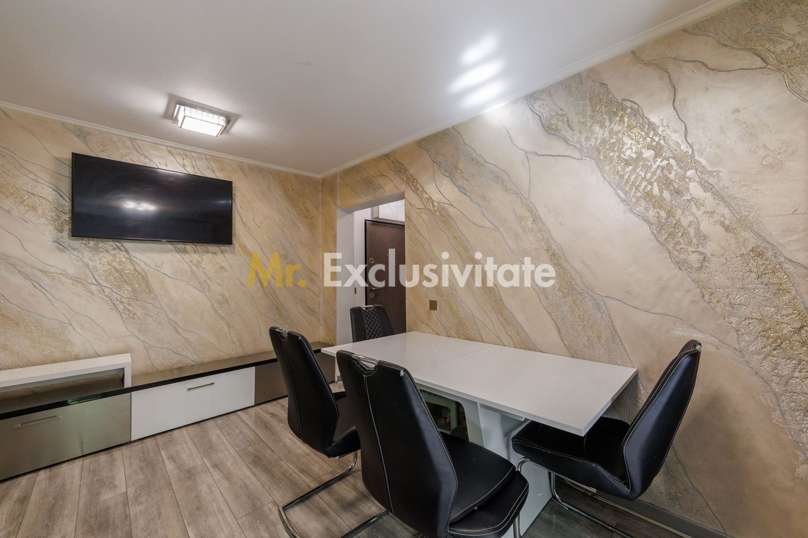 Apartament 2 camere decomandat, cartierul Banat, Pitesti - imaginea 14