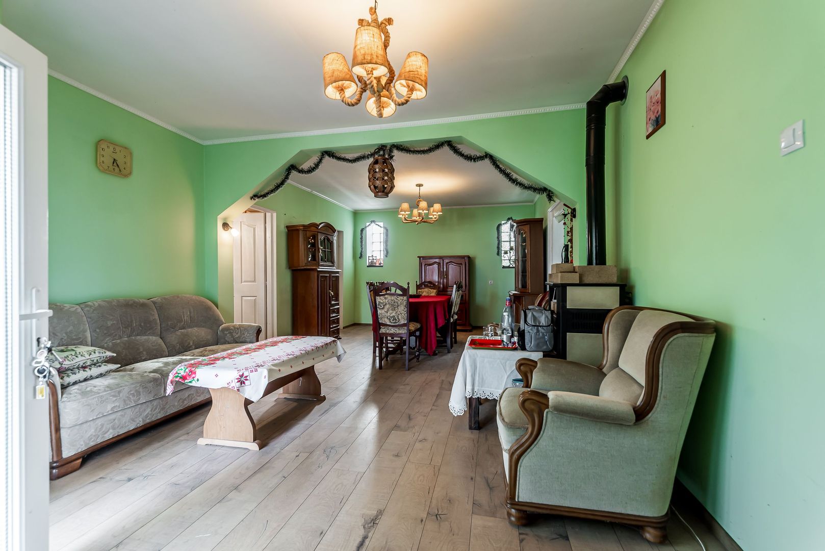 Imagine 3 - Casă finisată + casă în construcție, la același preț!