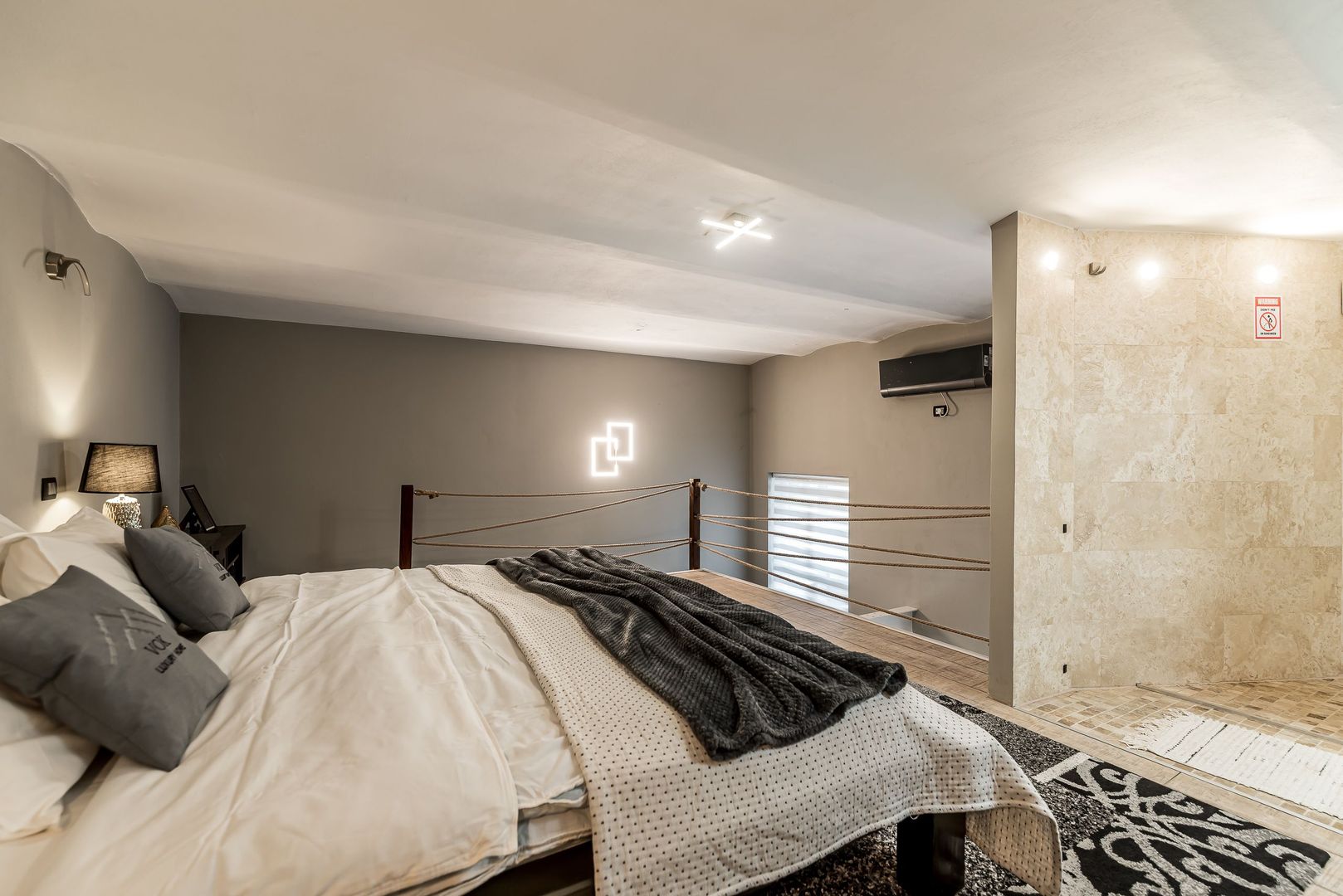 Imagine 6 - Ultracentral Arad | 90 mp | mobilat complet | 2 băi