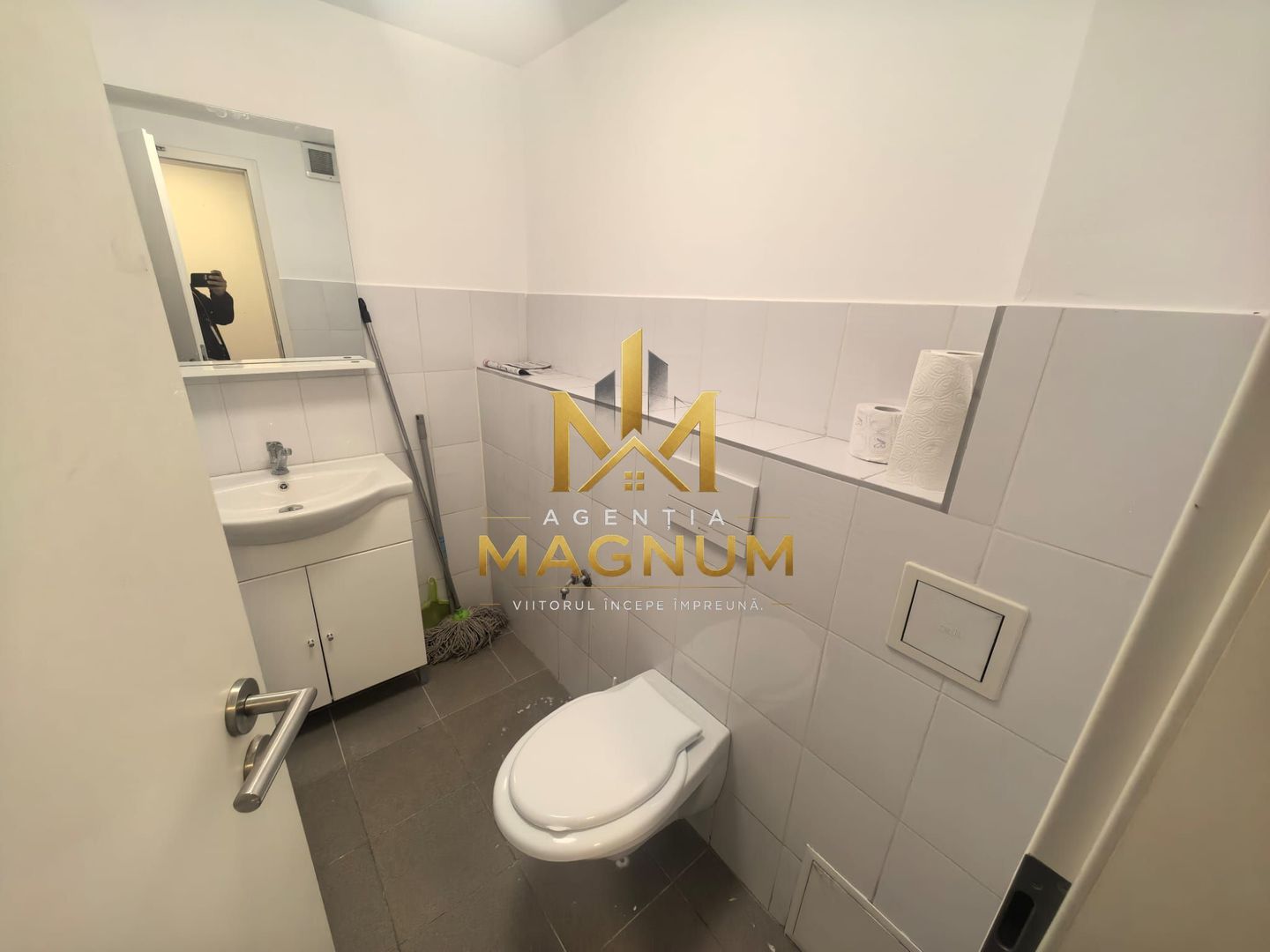 Spațiu comercial renovat, vitrină 10 m, bulevard principal, parter - imaginea 9