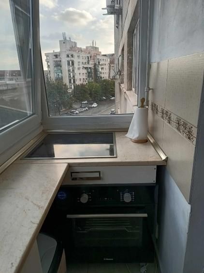 Apartament decomandat cu 2 camere, centrală proprie – zona Modern - imaginea 6