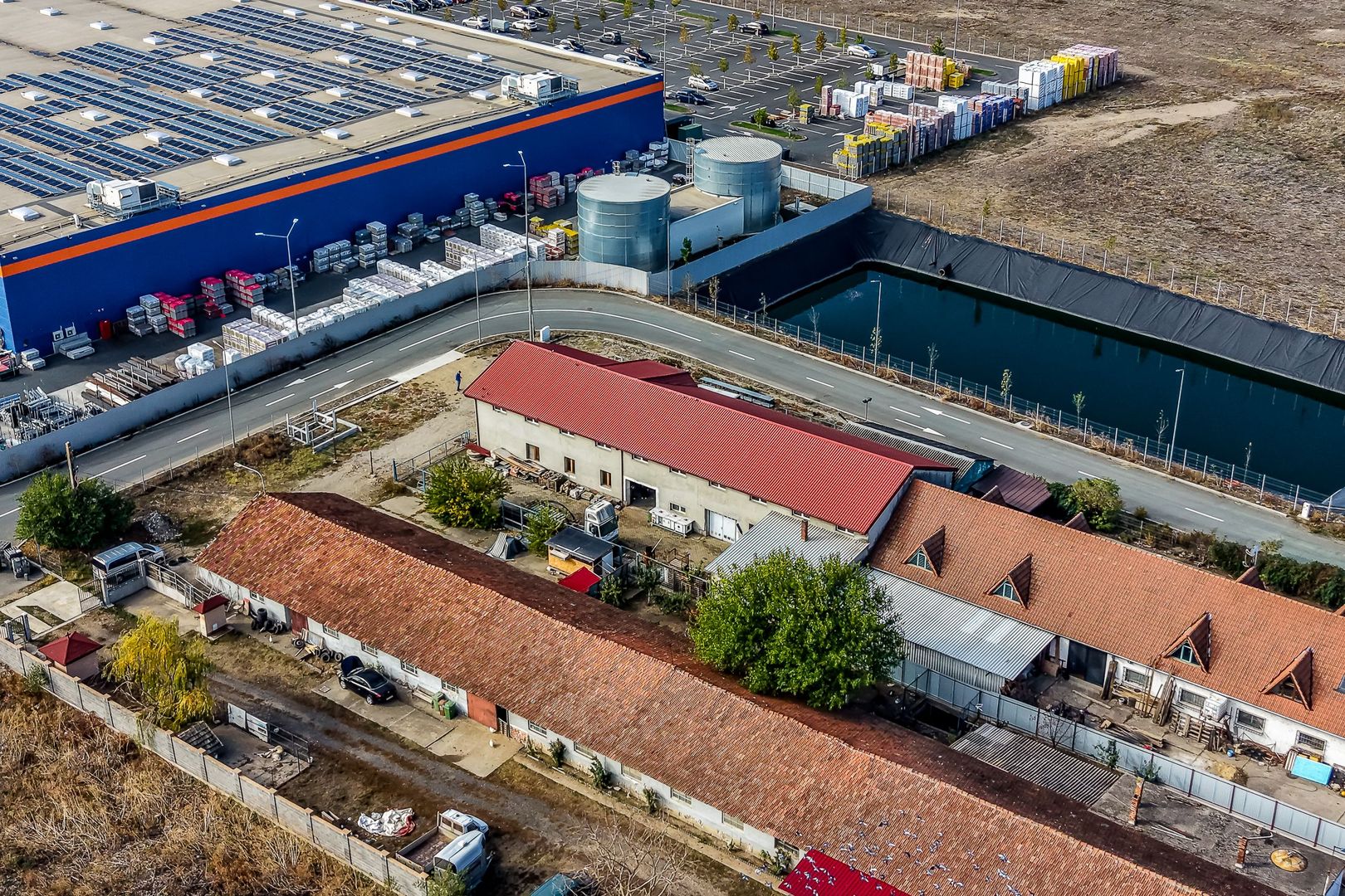 Imagine 4 - Hală industrială lângă DEDEMAN, teren 1337 mp si construcție de 814 mp