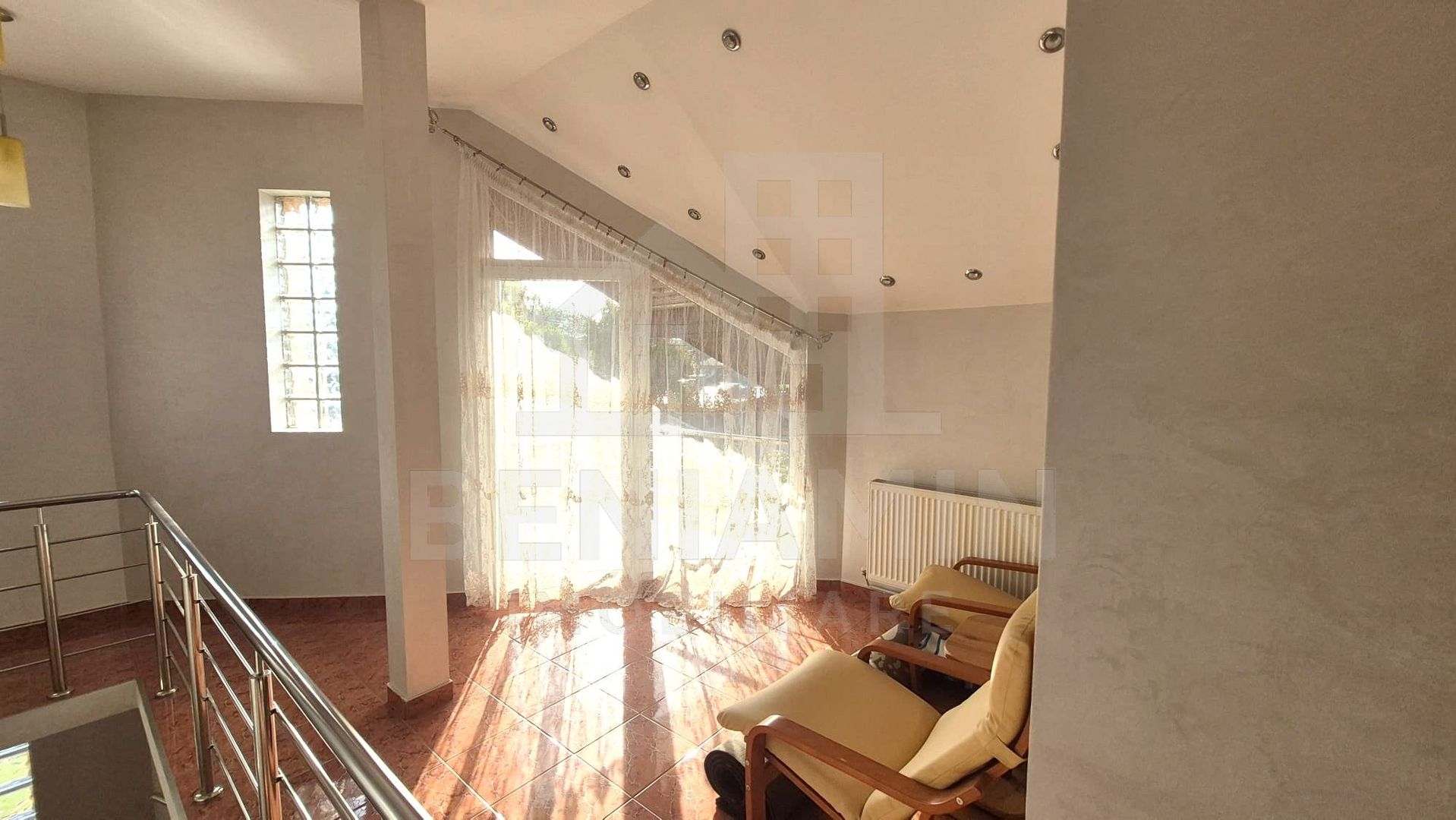 Casa de inchiriat Bulevard Romanesti P+1 565mp locuinta sau birouri - imaginea 12