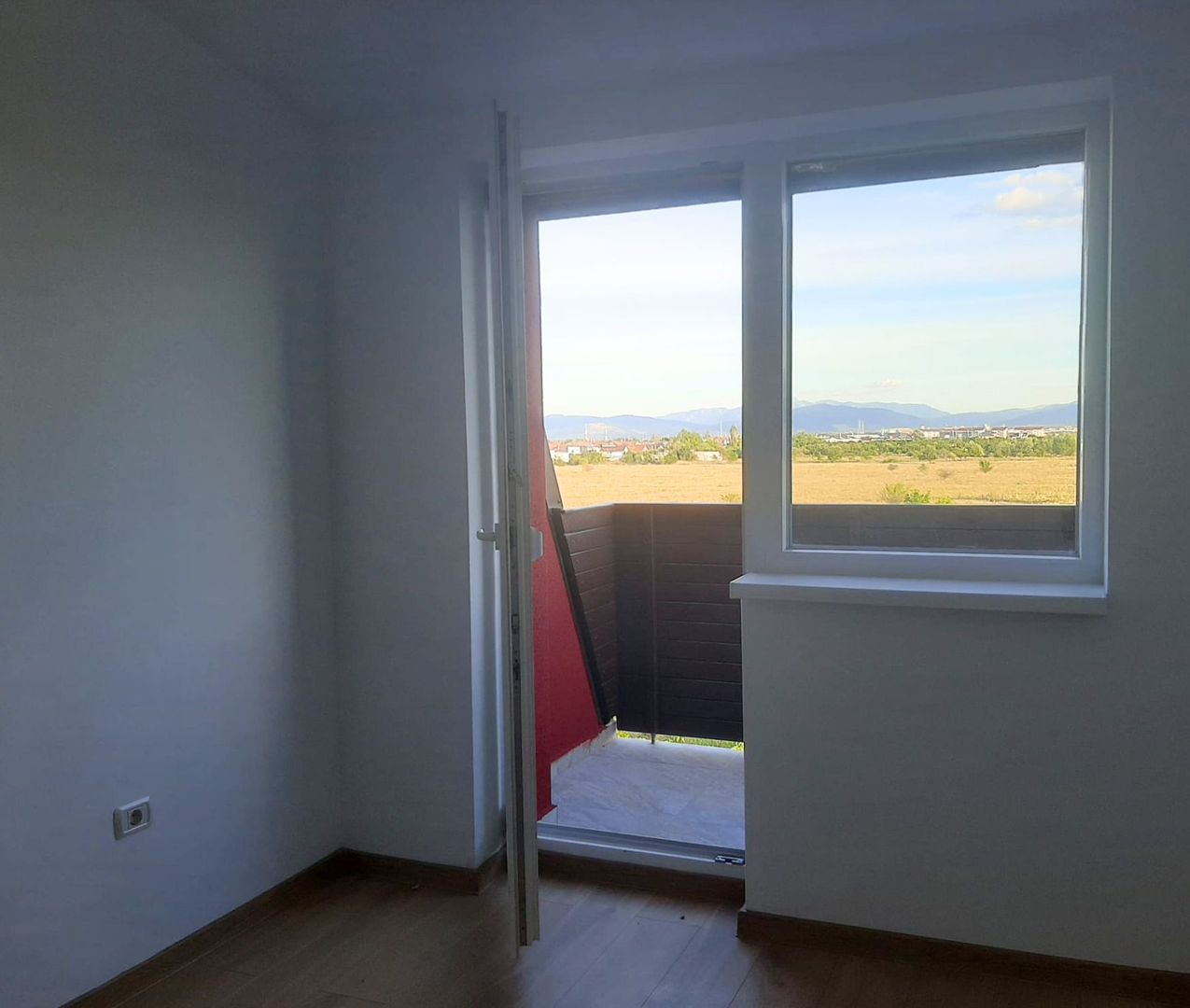 Apartament 2 camere NOU nelocuit cu vedere spre Tampa Subcetate Residence - imaginea 10