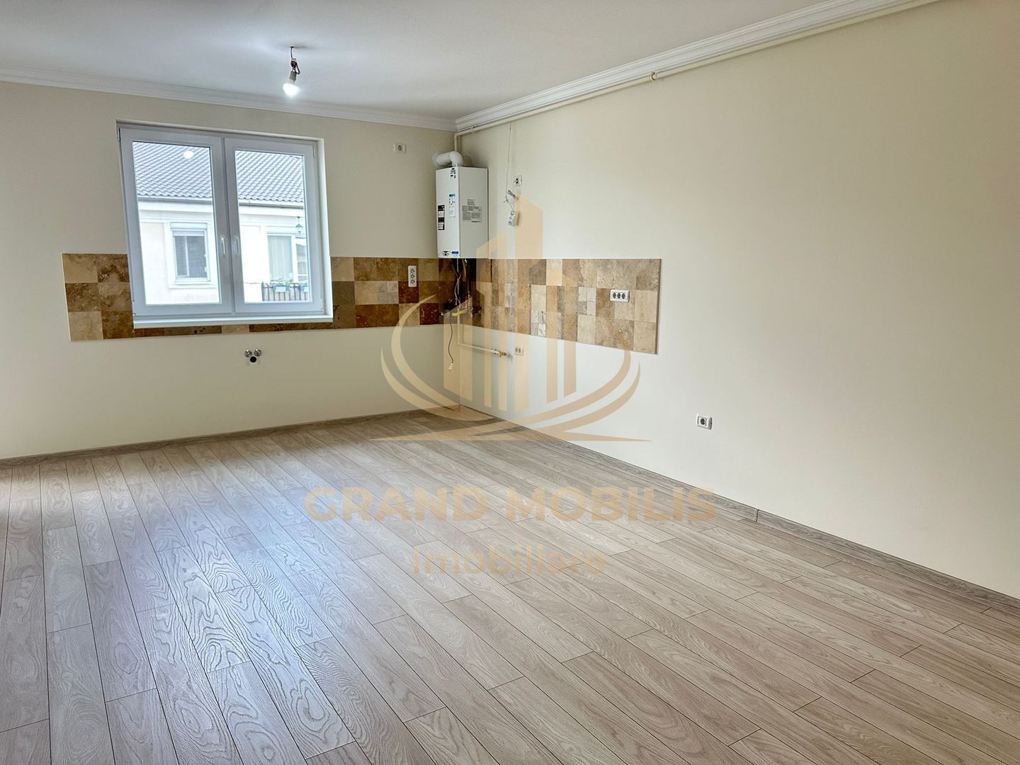 2 Cam, 2 dressing-uri, Finisaje Premium | Giroc– Hotel IQ | Investitie - imaginea 4