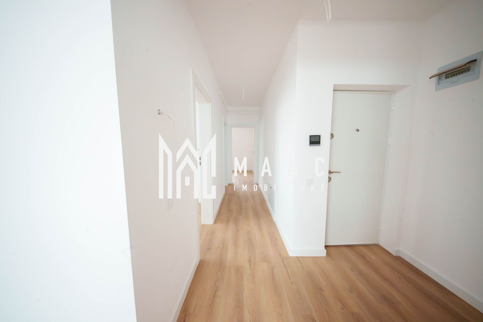 Penthouse premium | 100 mp utili | Balcon | Loc de parcare inclus - imaginea 9