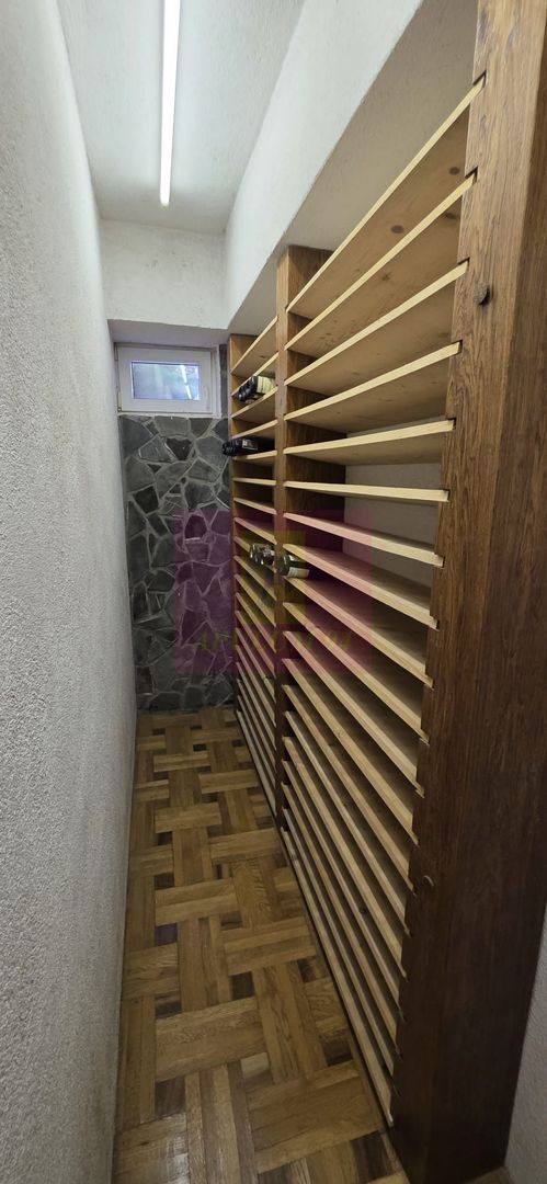 Vila de lux de vanzare in Breaza - imaginea 47