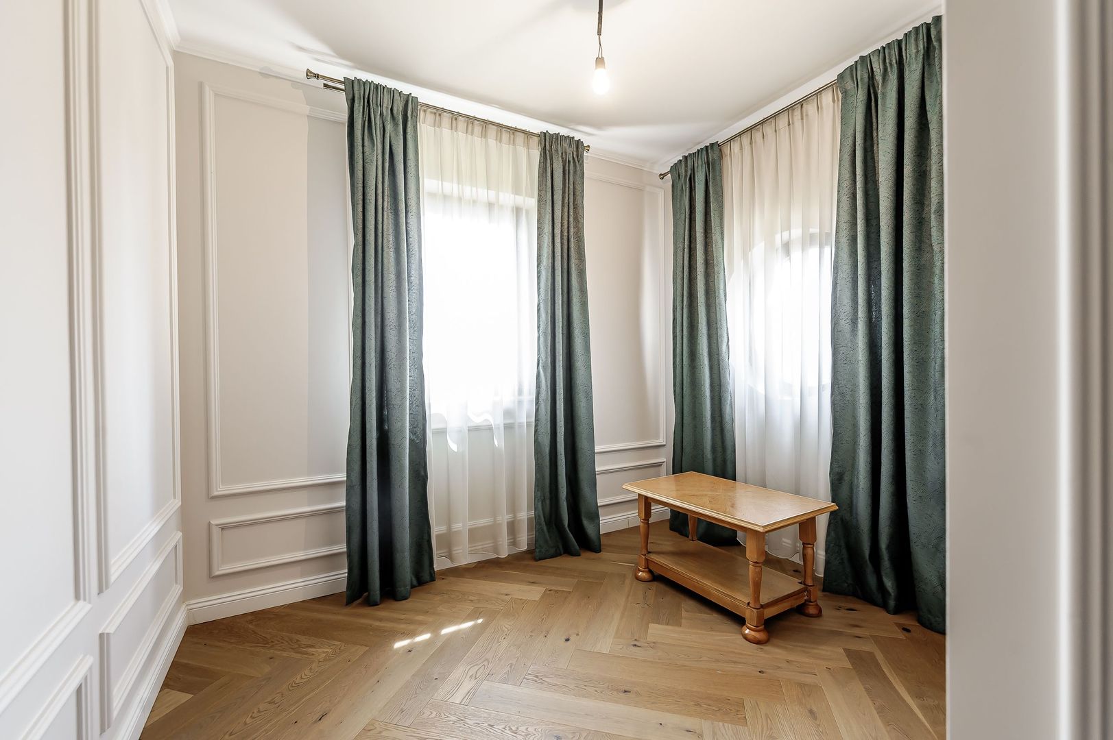 Imagine 25 - Vilă complet amenajată LUX, ideală pentru o familie cu stil