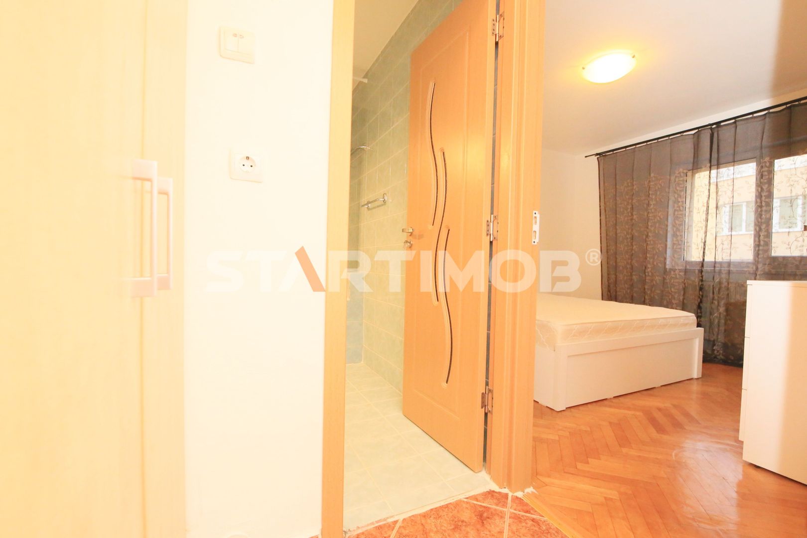 Apartament 4 camere  Astra cu parcare