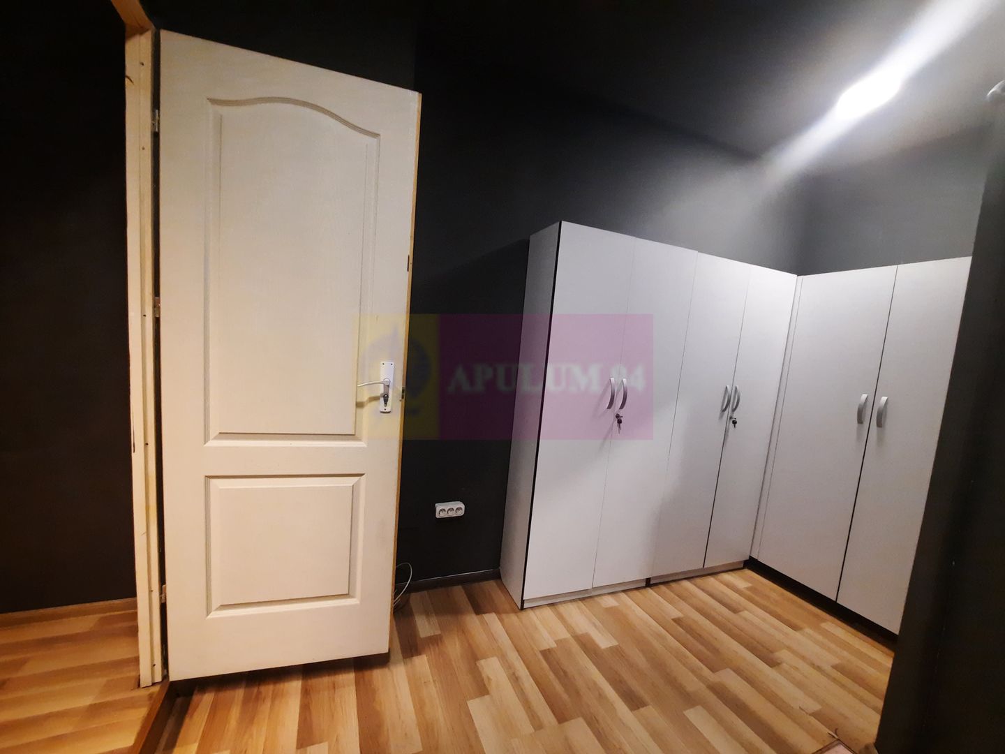 Inchiriere spatiu comercial inzona Decebal