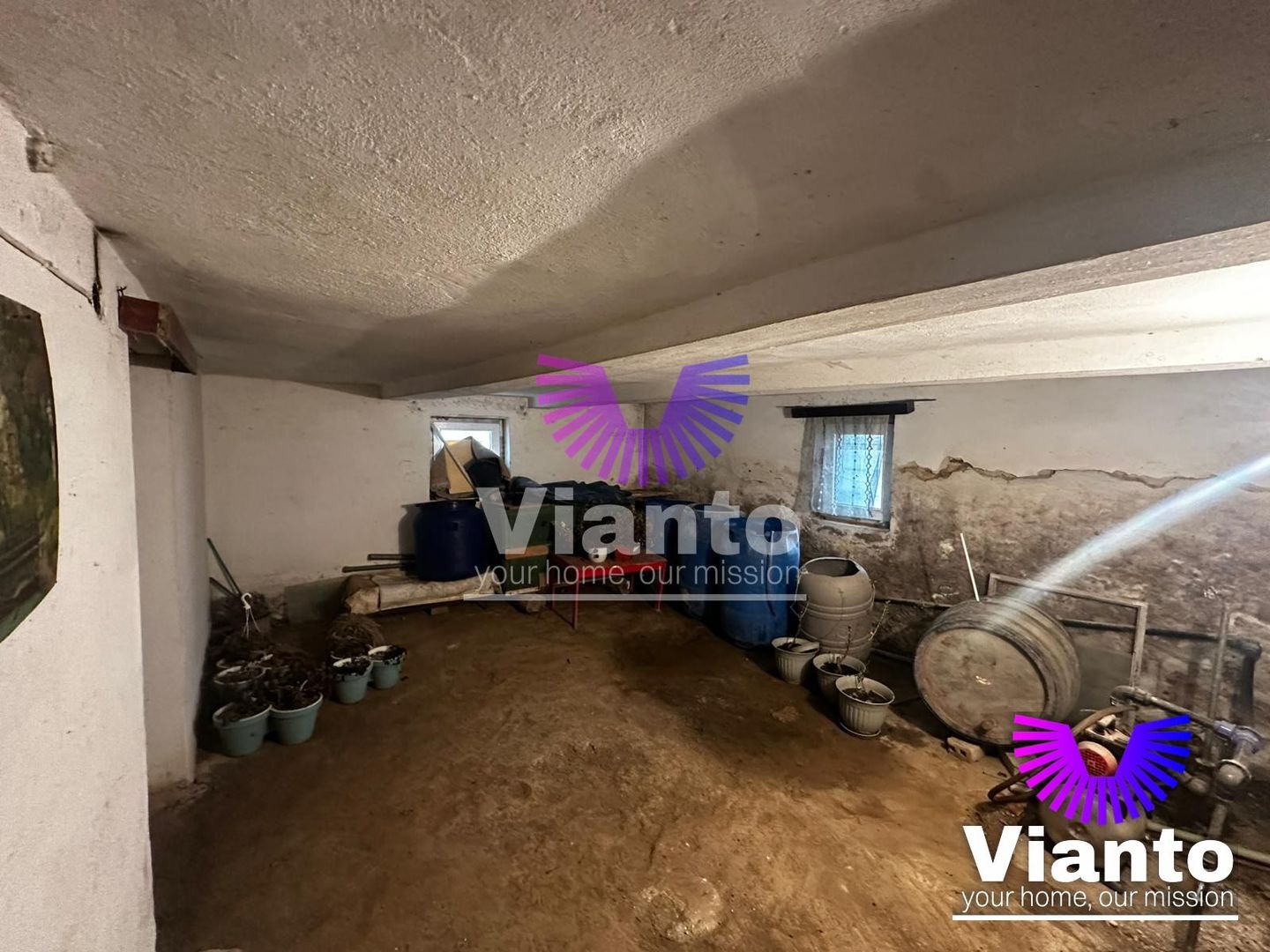 Casa individuala 3 camere 90mpu si teren 1900mpu | Hamba