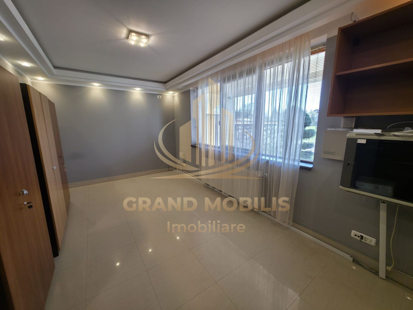 Vila Luxury în Dumbrăvița – Exclusivitate lângă pădure - imaginea 9