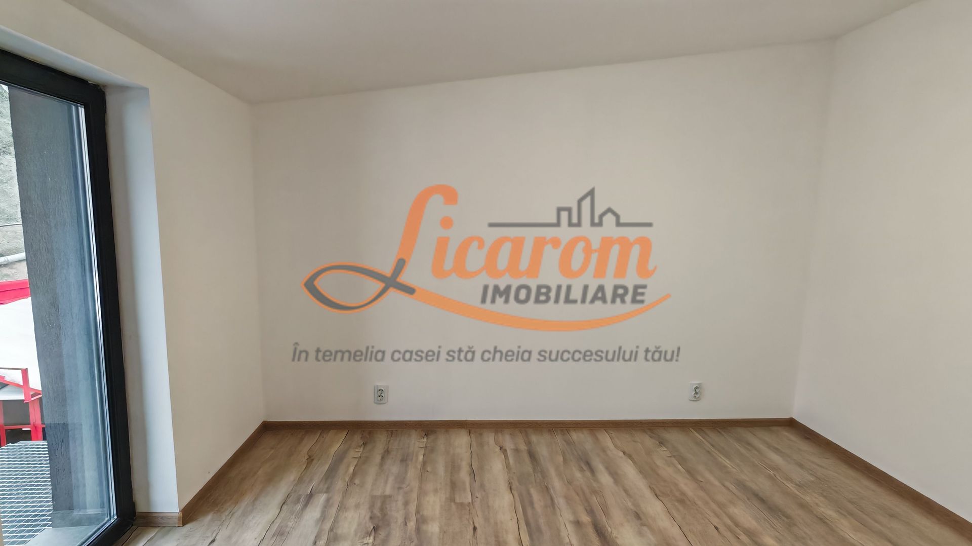 Apartament tip Casa 4 camere strada Carpatilor,totul nou. - imaginea 9