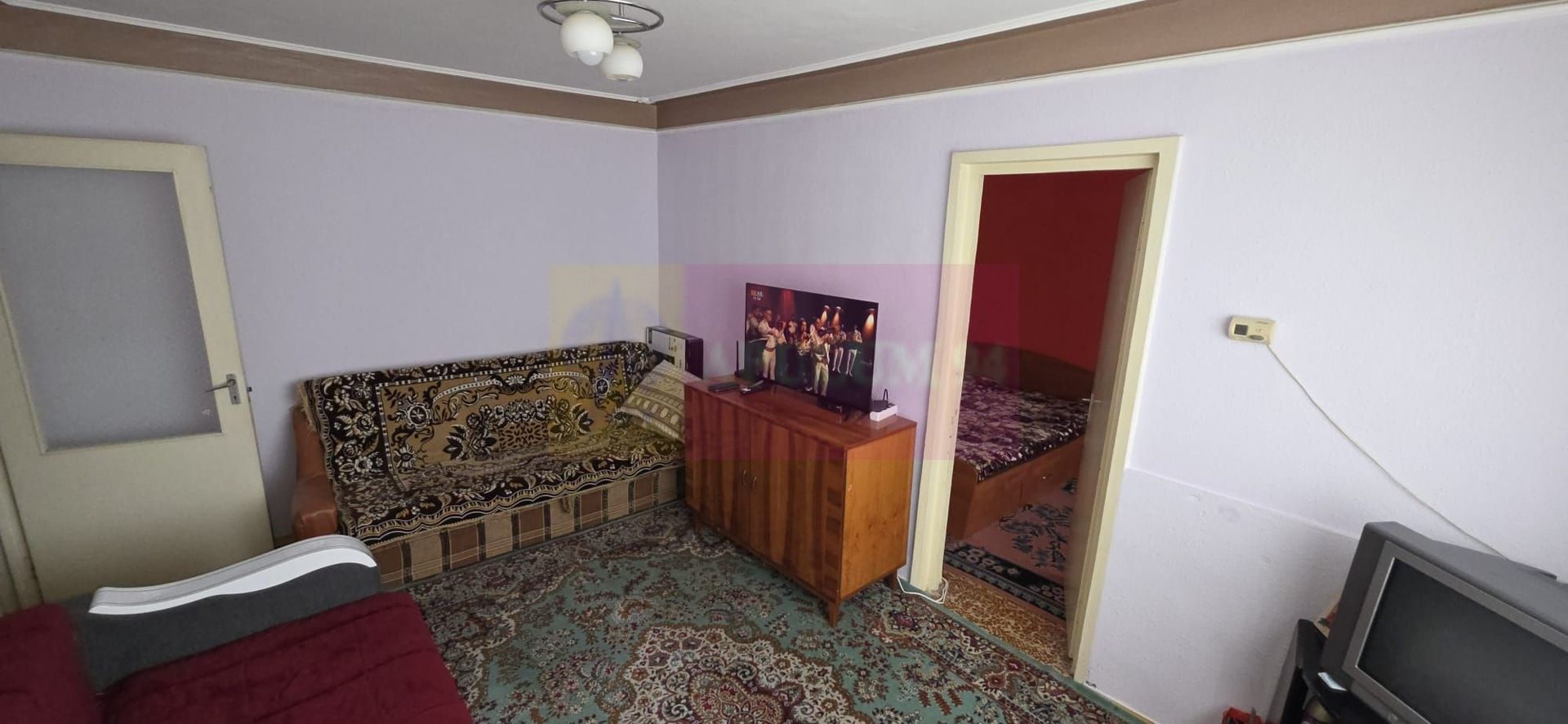 Apartament 2 camere de vanzare in Campina
