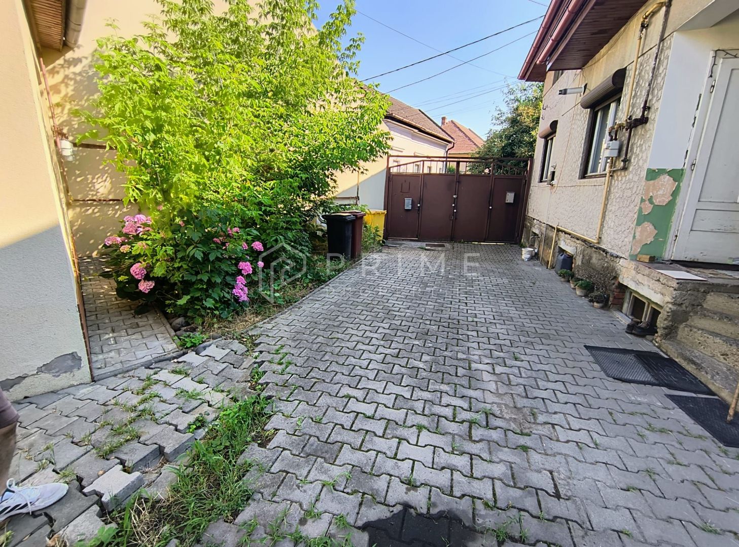 Casă de Vânzare în zonă centrală | 544 mp teren, zonă liniștită - imaginea 8