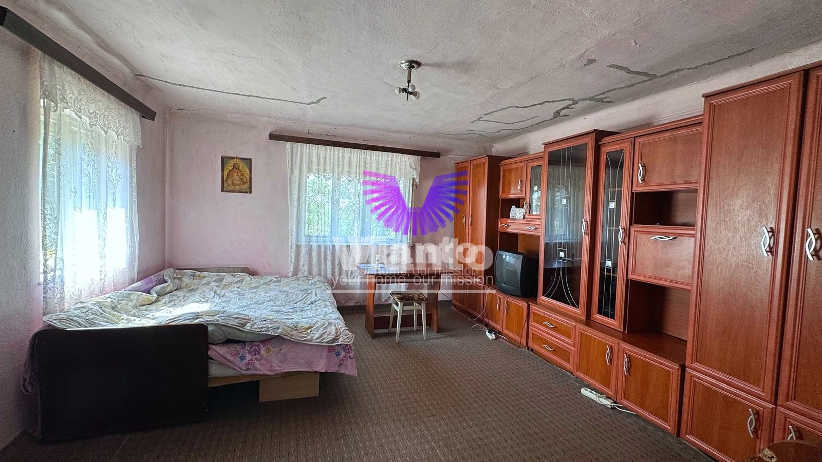 Casa cu doua corpuri independente si teren de 1050 mp central Miercurea Sibiului