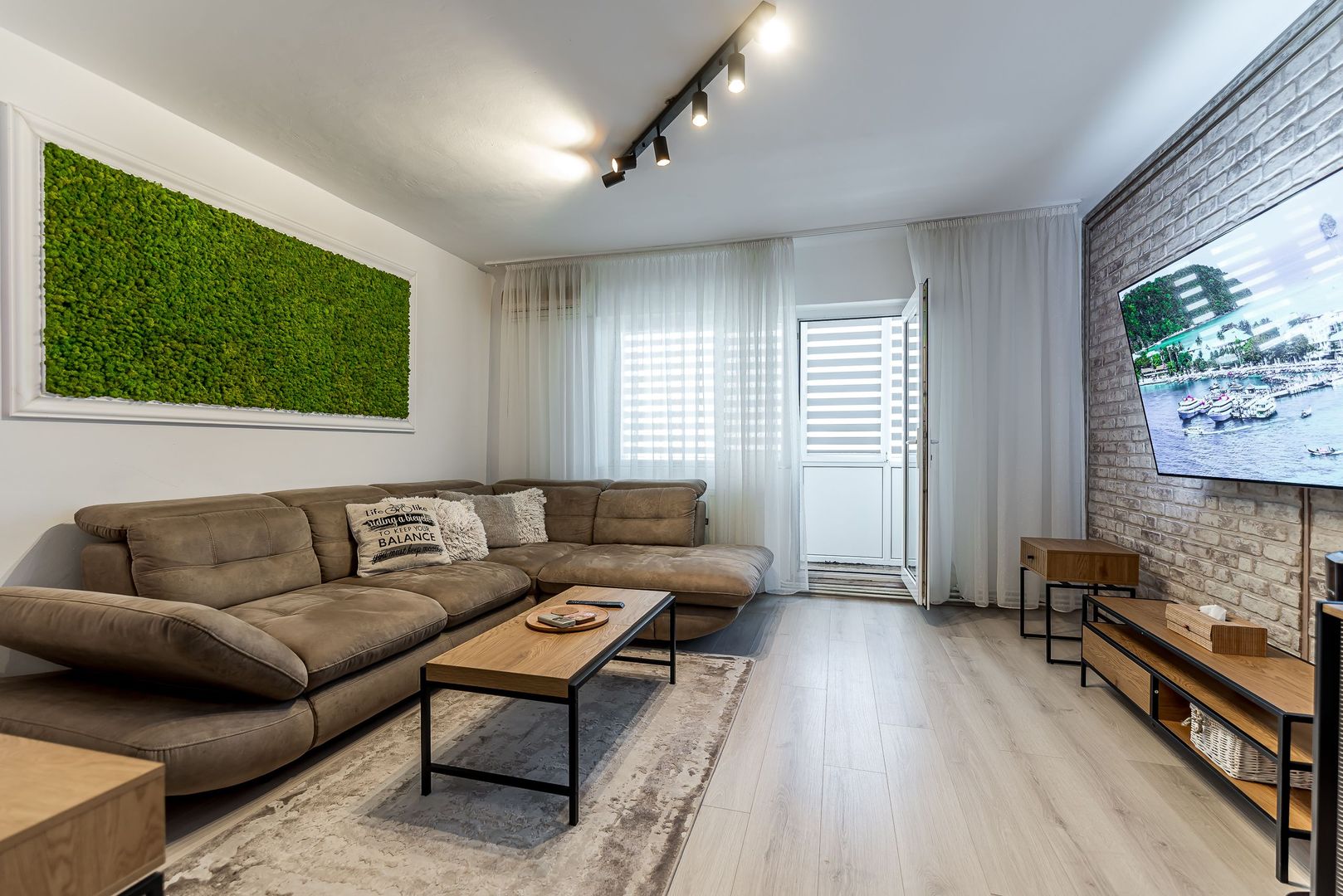 Imagine 2 - 5 camere pentru familia care vrea spațiu real