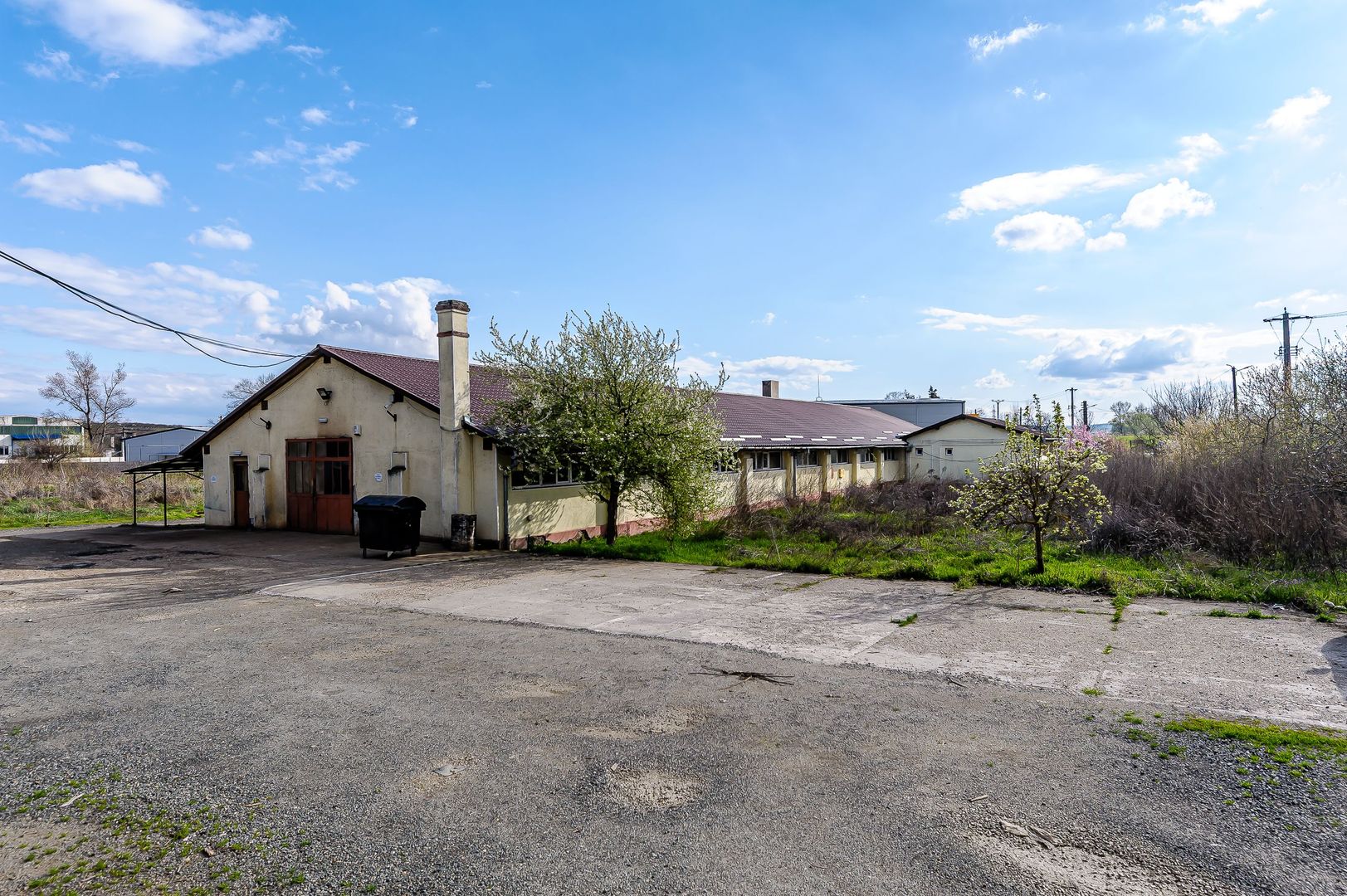 Imagine 6 - Hala industrială cu teren 10.495 mp – potențial supermarket, Lipova