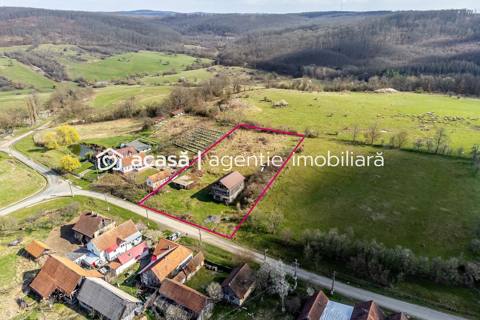 Imagine 3 - Cabană pe 3 niveluri - zonă spectaculoasă - Pătârș - COMISION 0%