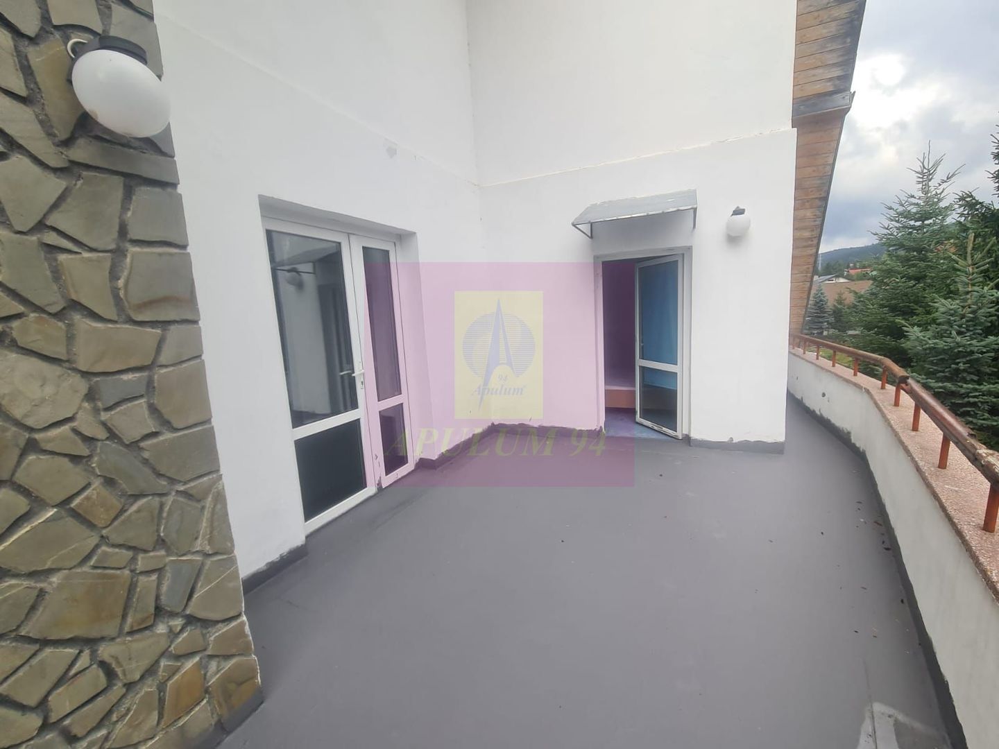 Complex turistic de vanzare in Busteni - Zona Piatra Arsa