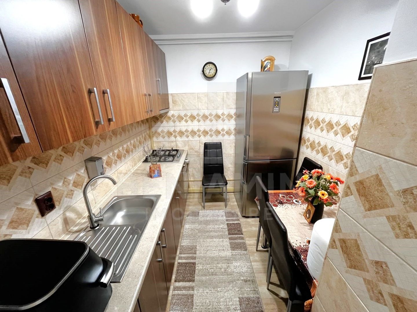 2Decomandate-35mp-Mobilat-Utilat-Renovat-Centrala-Universitate Brasov - imaginea 3