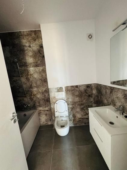 De Vanzare Apartament 3 Camere Zona Aviatiei - imaginea 12