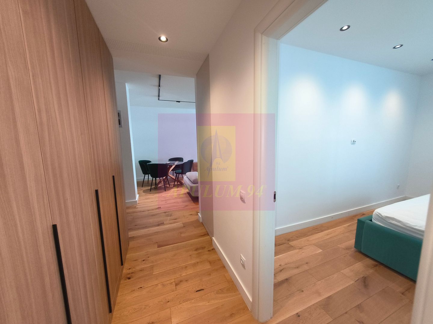 Apartament 3 Camere Lebăda Lake Residence - imaginea 15