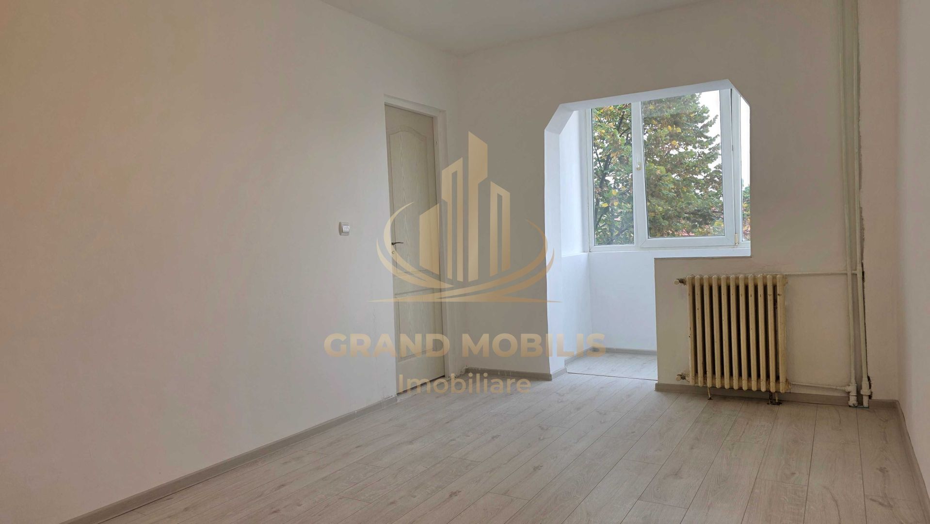 Garsonieră 22 mp + balcon 2,21 mp, etaj 2, Dâmbovița - imaginea 6