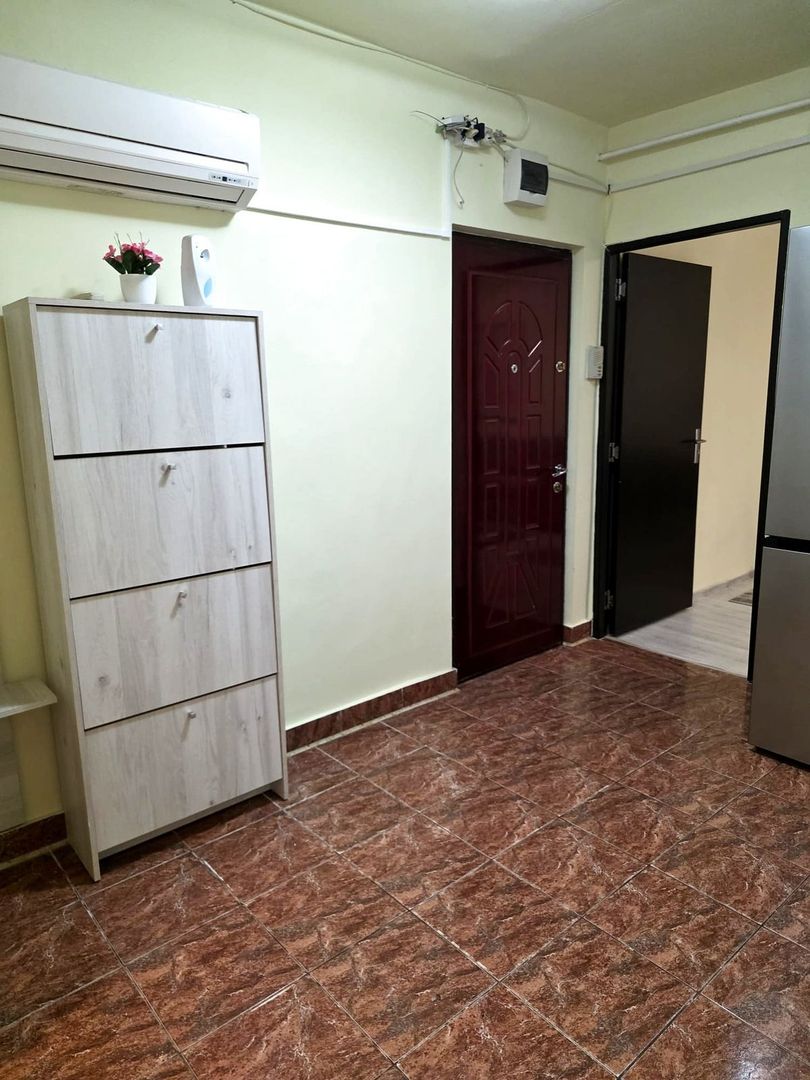 Apartament cu 2 camere, centrală proprie și aer condiționat –Dâmbovița - imaginea 6