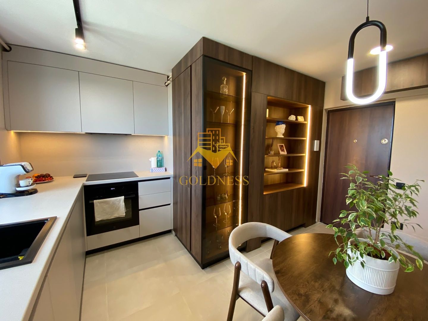 2 camere decomandate, superfinisat, Gheorgheni , Transylvania College! - imaginea 2