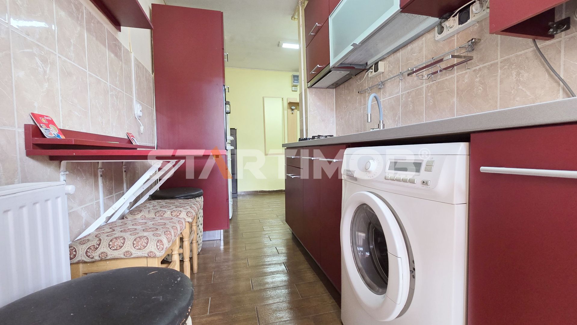 Apartament 2 camere cu parcare