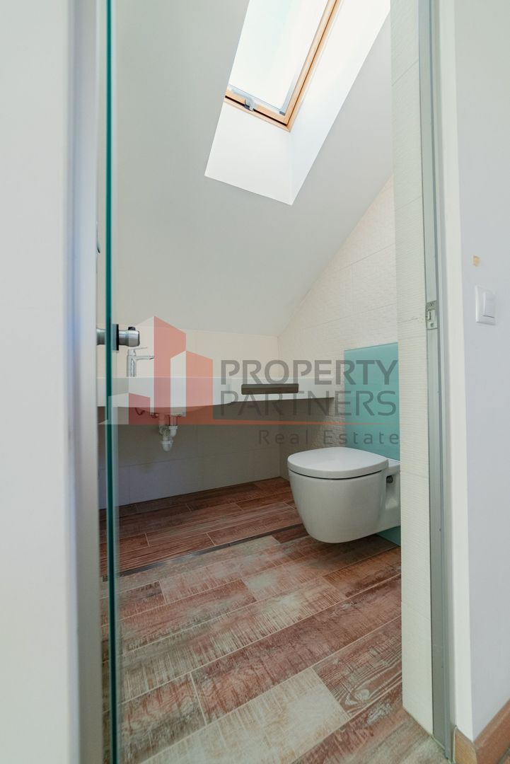 Apartament Duplex Elegant cu Terasă Panoramică – Dealul Cetății, Brașov - imaginea 17