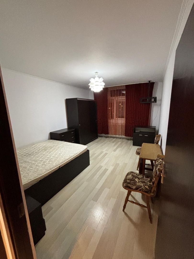 Garsonieră 34 mp – Calea Rahovei, lângă Piața Rahova – mobilată,