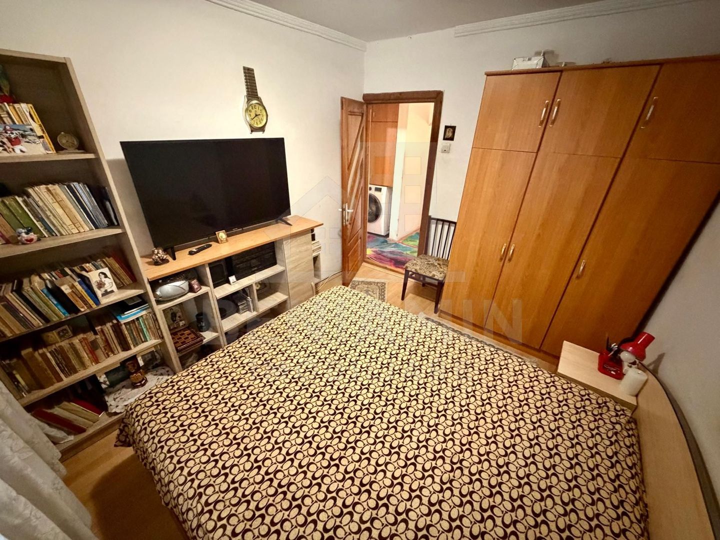 4 camere decomandate - Craiovita Noua - etaj 2 cu 2 bai - bloc 1982 - - imaginea 7