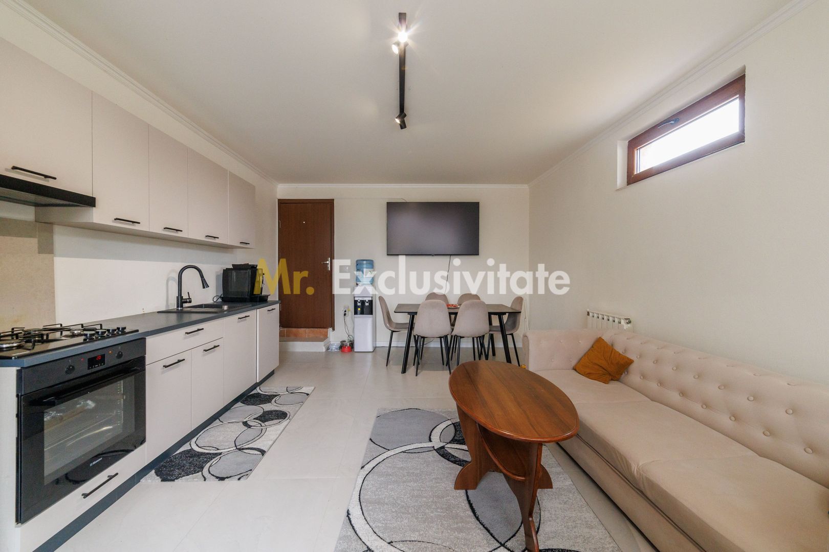 VILĂ 4 dormitoare, RENOVATĂ COMPLET 2026, Prundu, teren 937 mp - imaginea 25