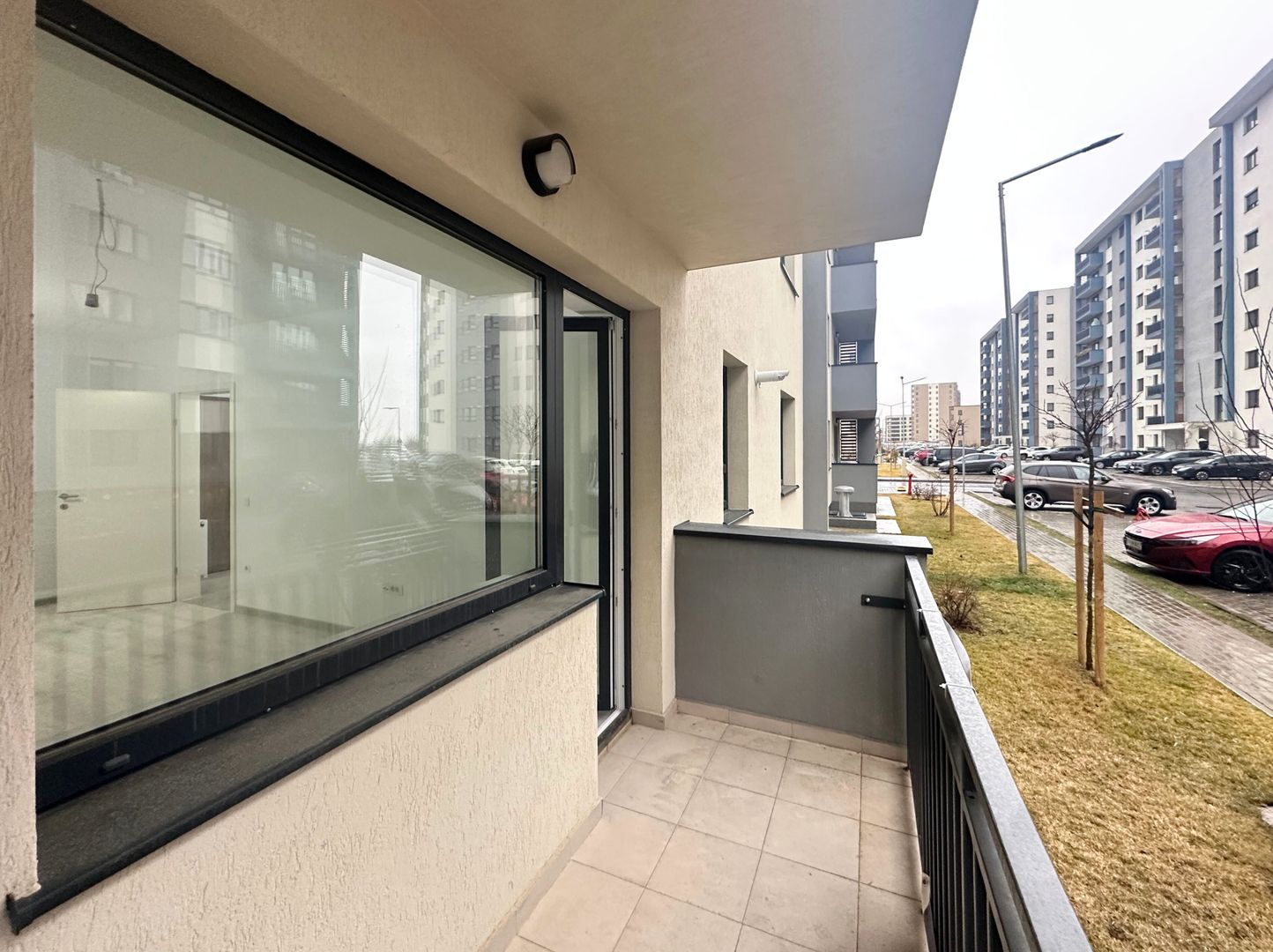 Inchiriere apartament nemobilat Casa Nobel Lângă Coresi - imaginea 3