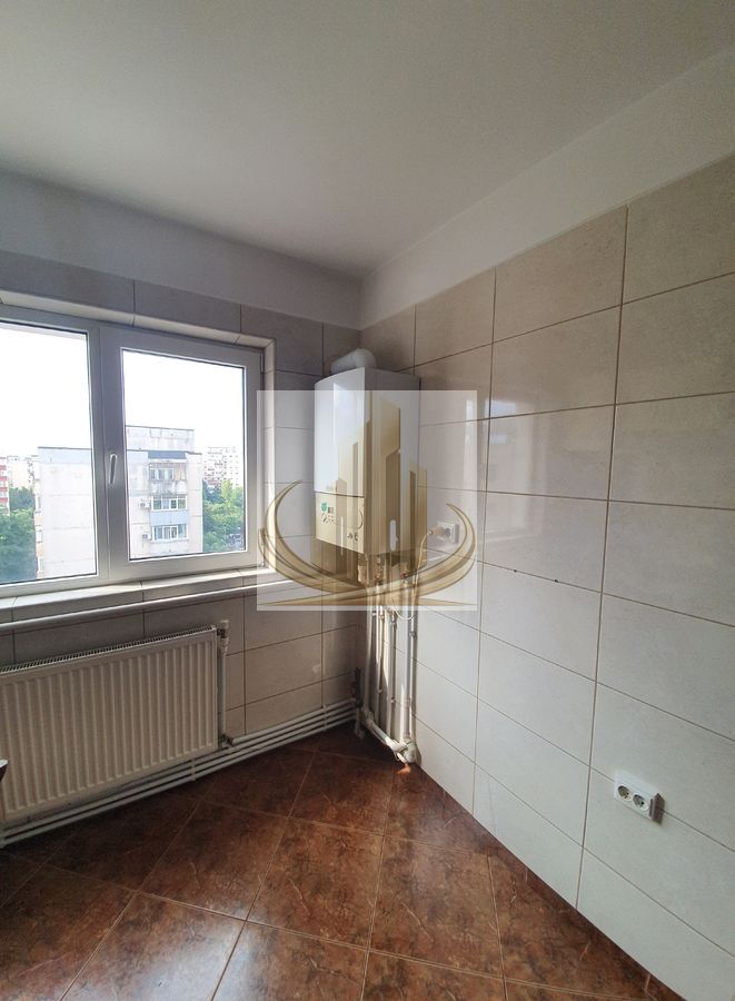 Apartament 2 camere semidecomandat cu parcare de resedinta - imaginea 8