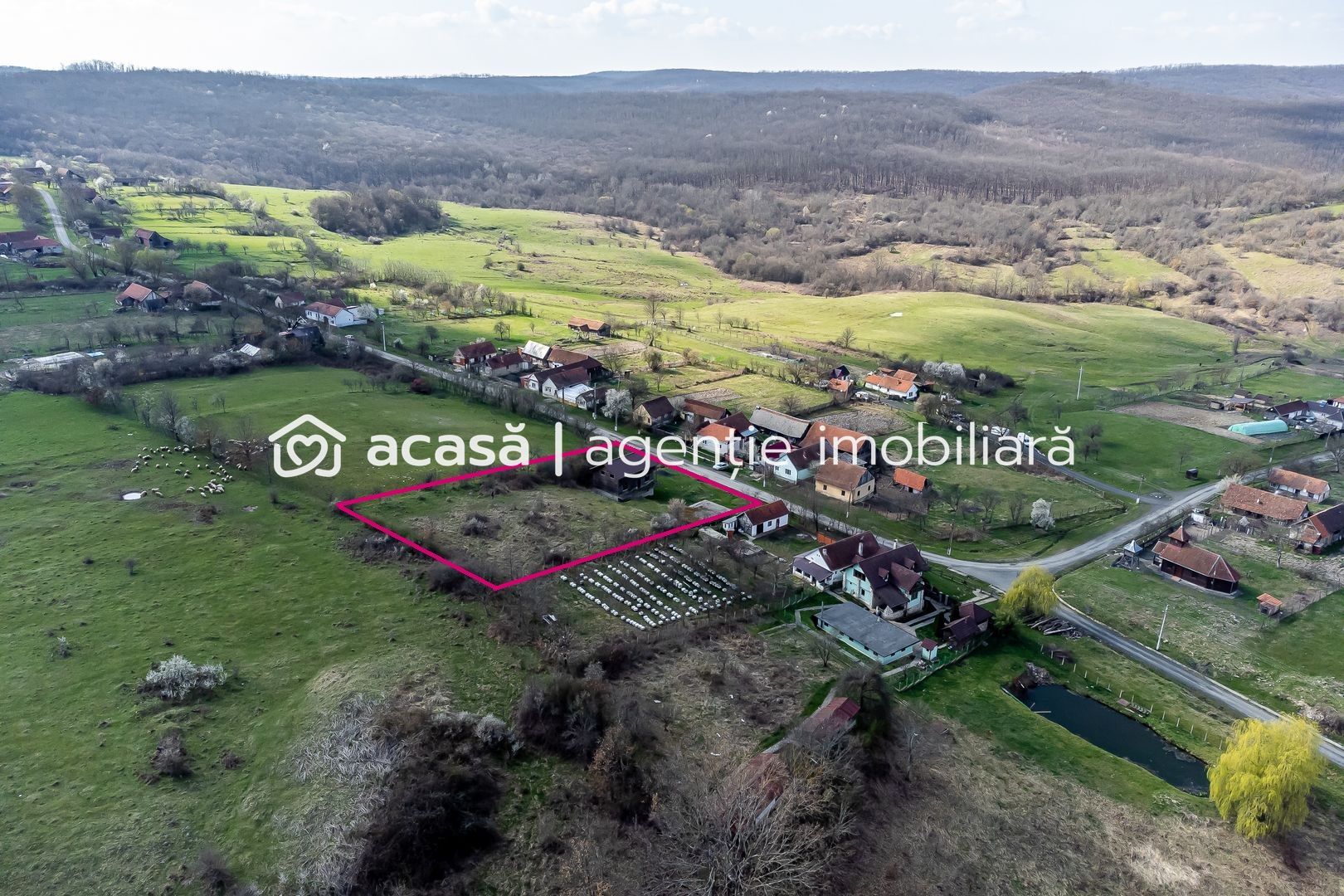 Imagine 2 - Cabană pe 3 niveluri - zonă spectaculoasă - Pătârș - COMISION 0%