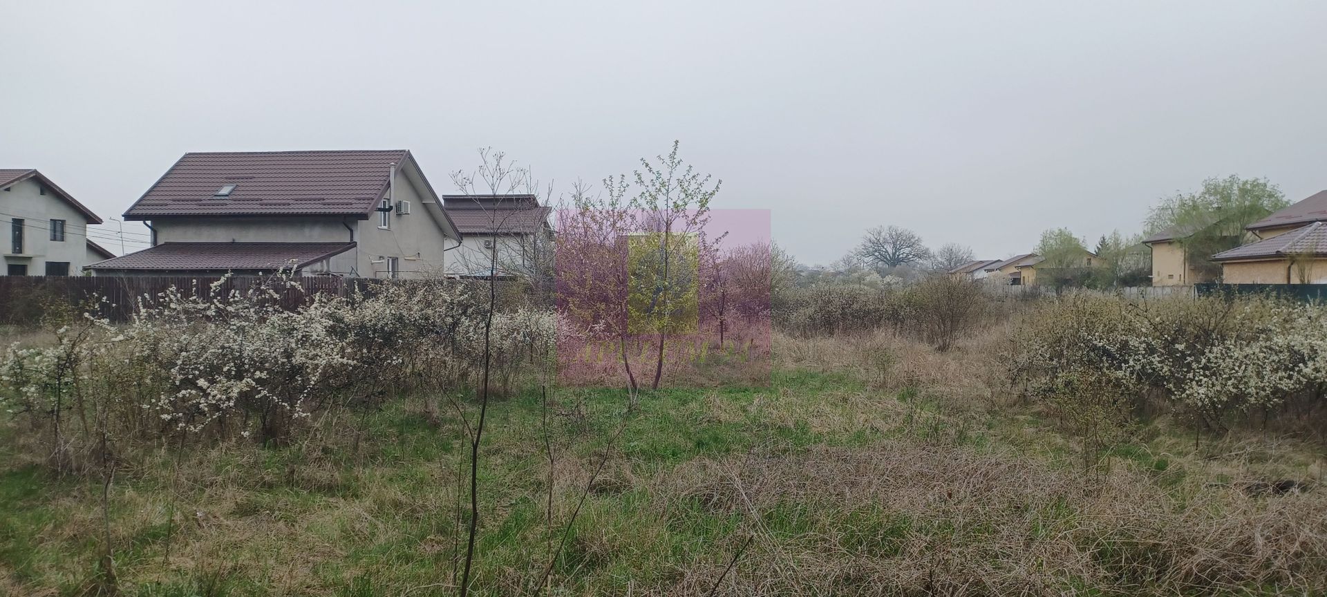 Săbăreni, teren intravilan 3767 mp, cu utilităti