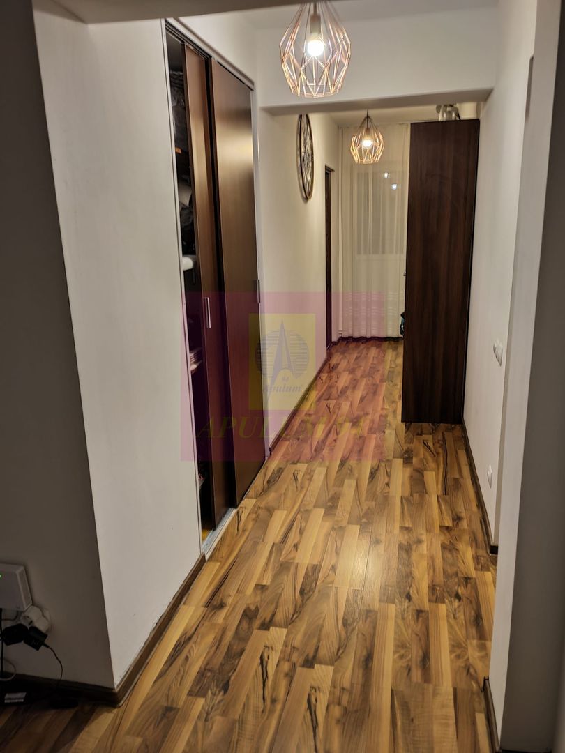 Apartament 3 camere de vanzare in Busteni 5 min partia Kalinderu
