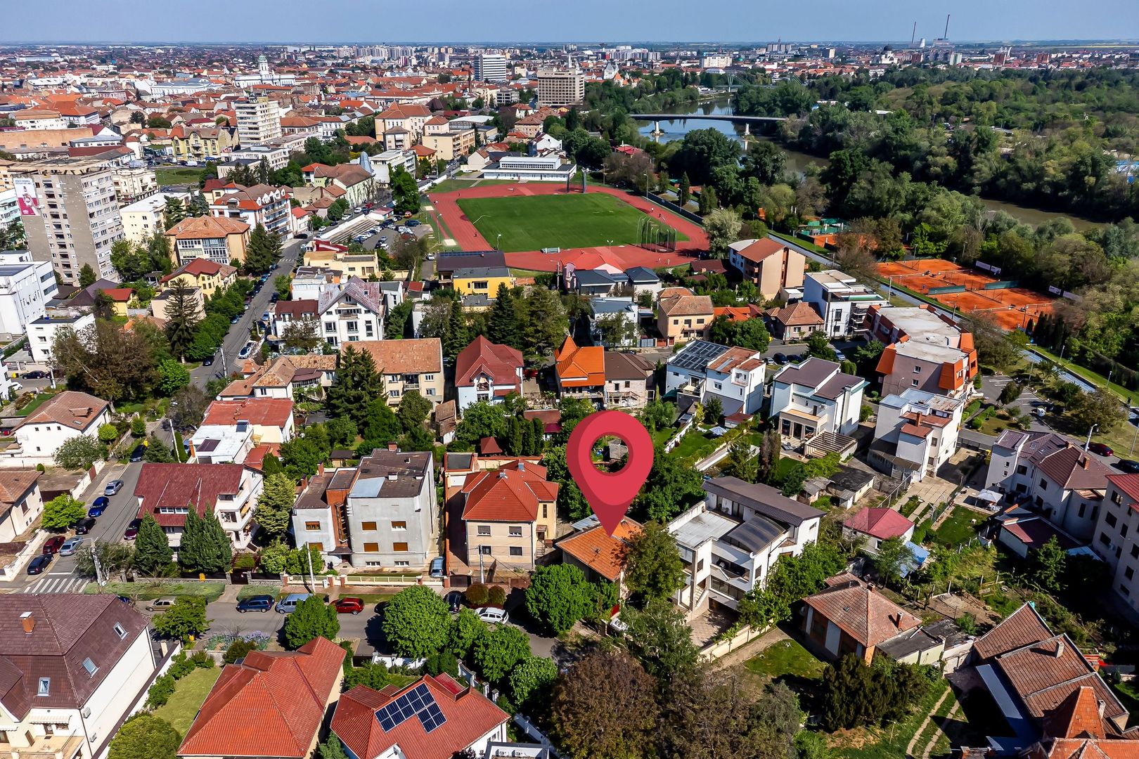 REPOZITIONARE PRET!!! Proprietate rară în zona de lux a Aradului