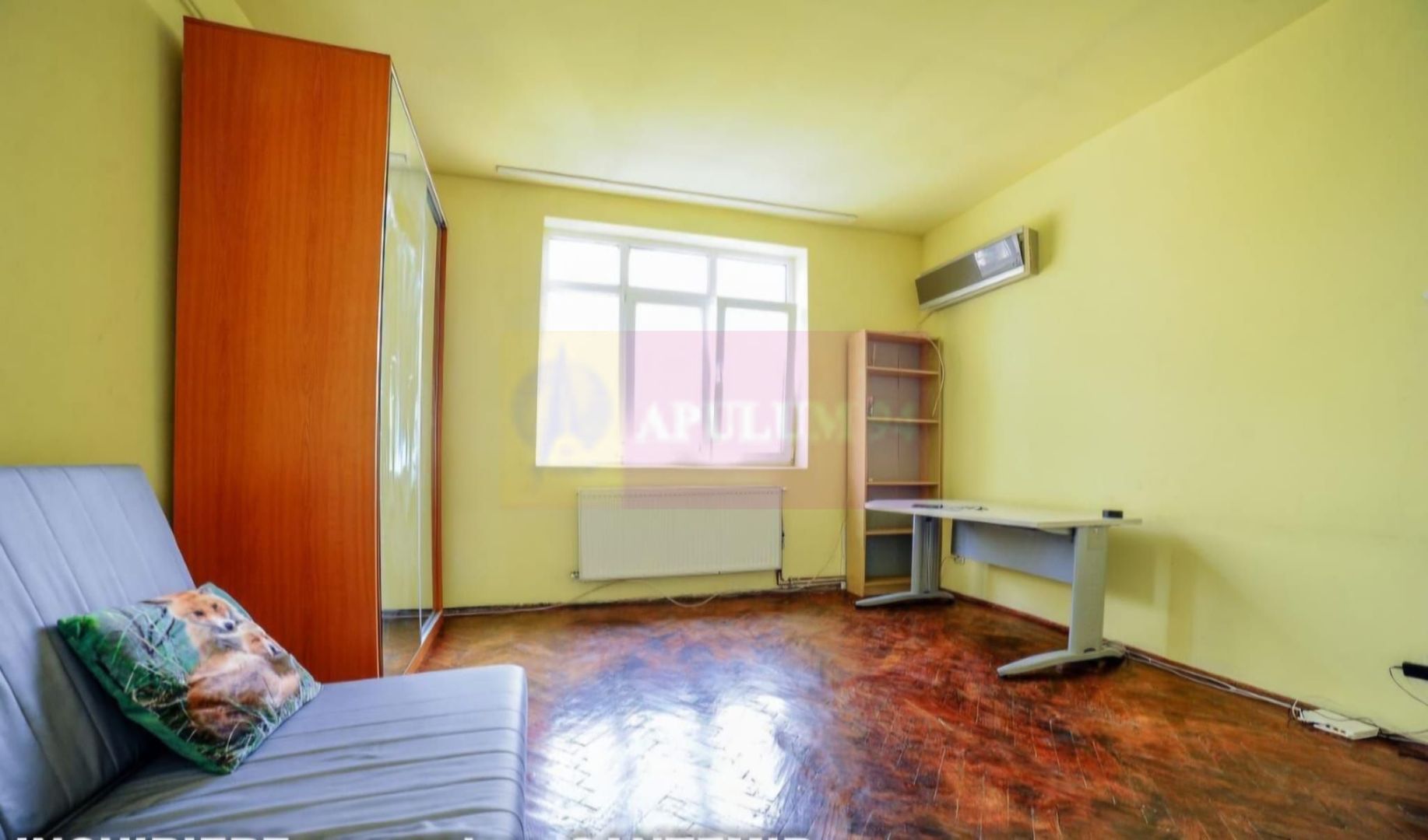 Garsoniera Cantemir - Budapesta.