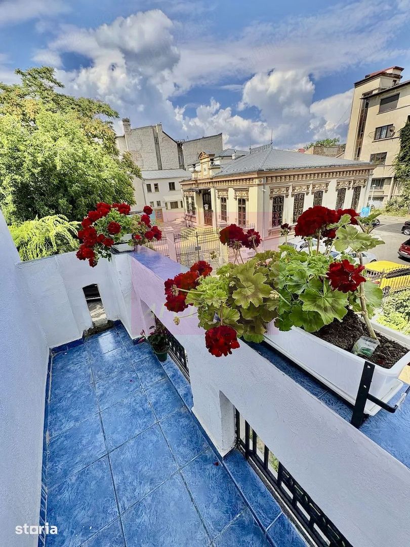 Proprietate deosebită în centrul istoric | 4 camere si mansardă - imaginea 4