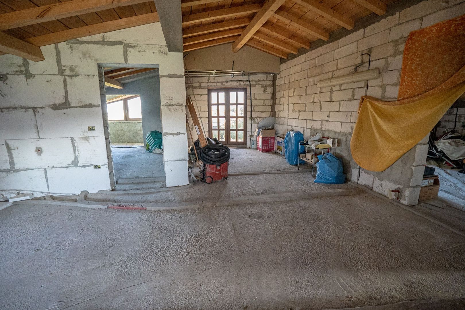 Casă de vânzare Furceni – 7 camere, teren 8.000 m - imaginea 24