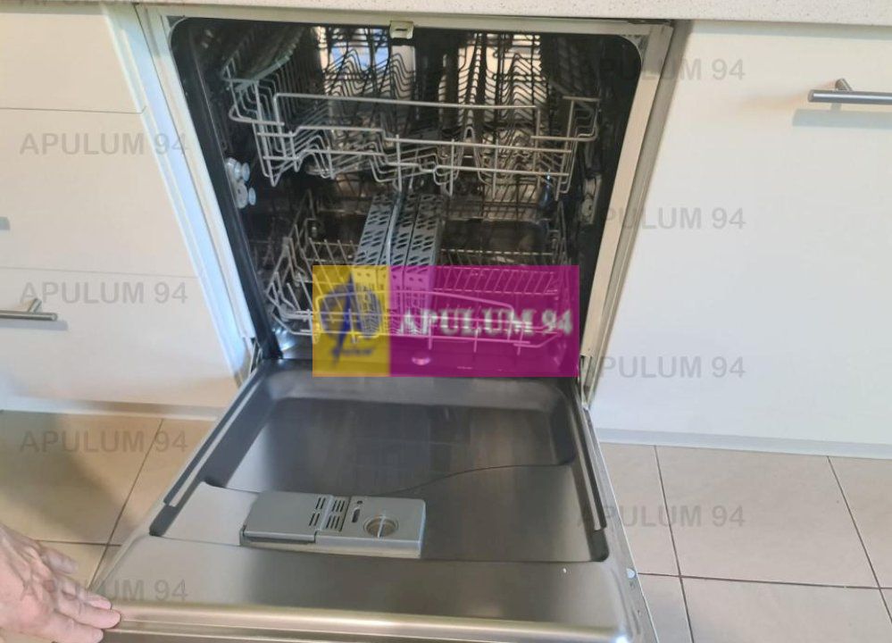 Vilă de vânzare în Breaza - Zona Liceul Militar