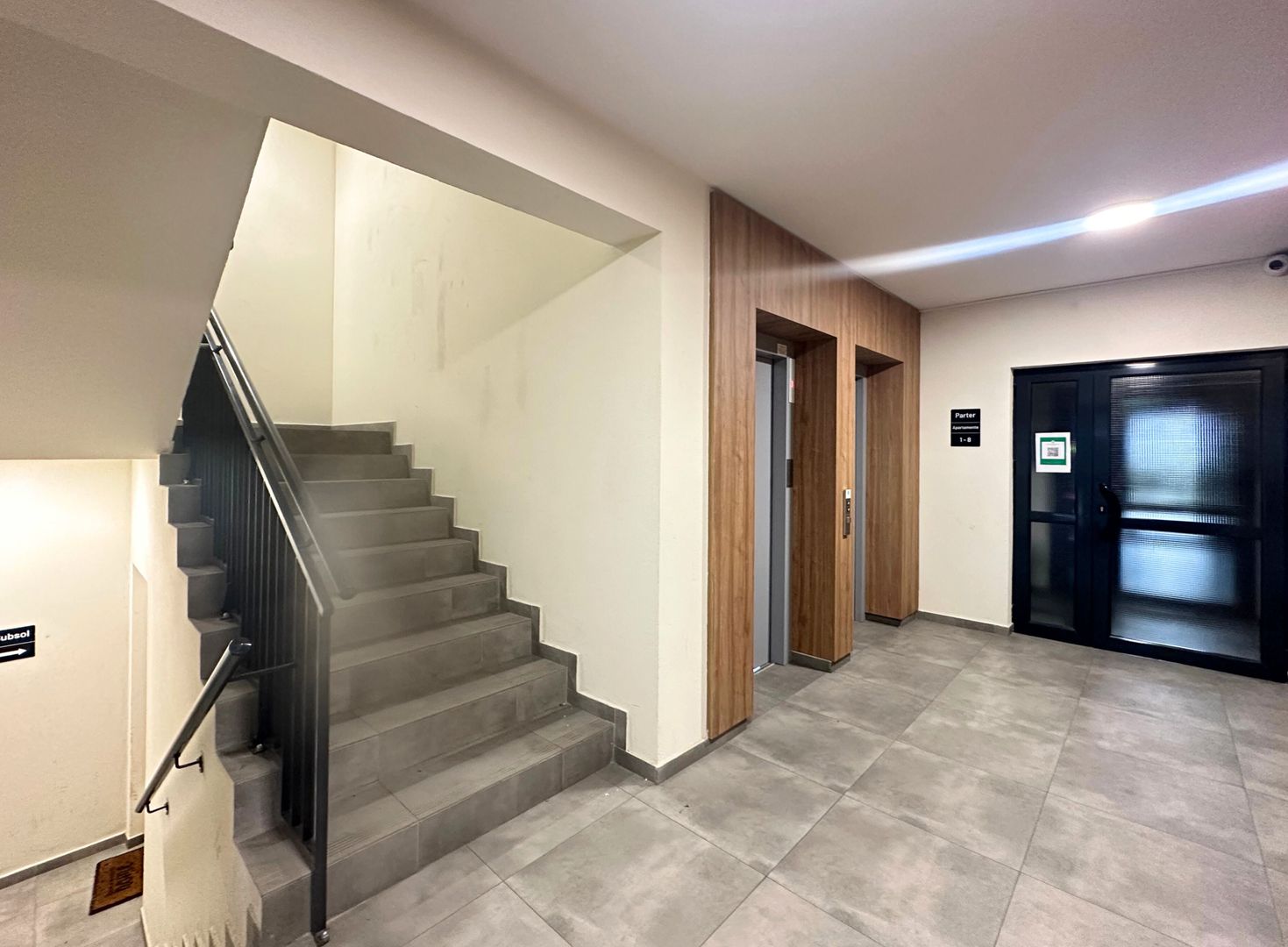 Inchiriere apartament nemobilat Casa Nobel Lângă Coresi - imaginea 20